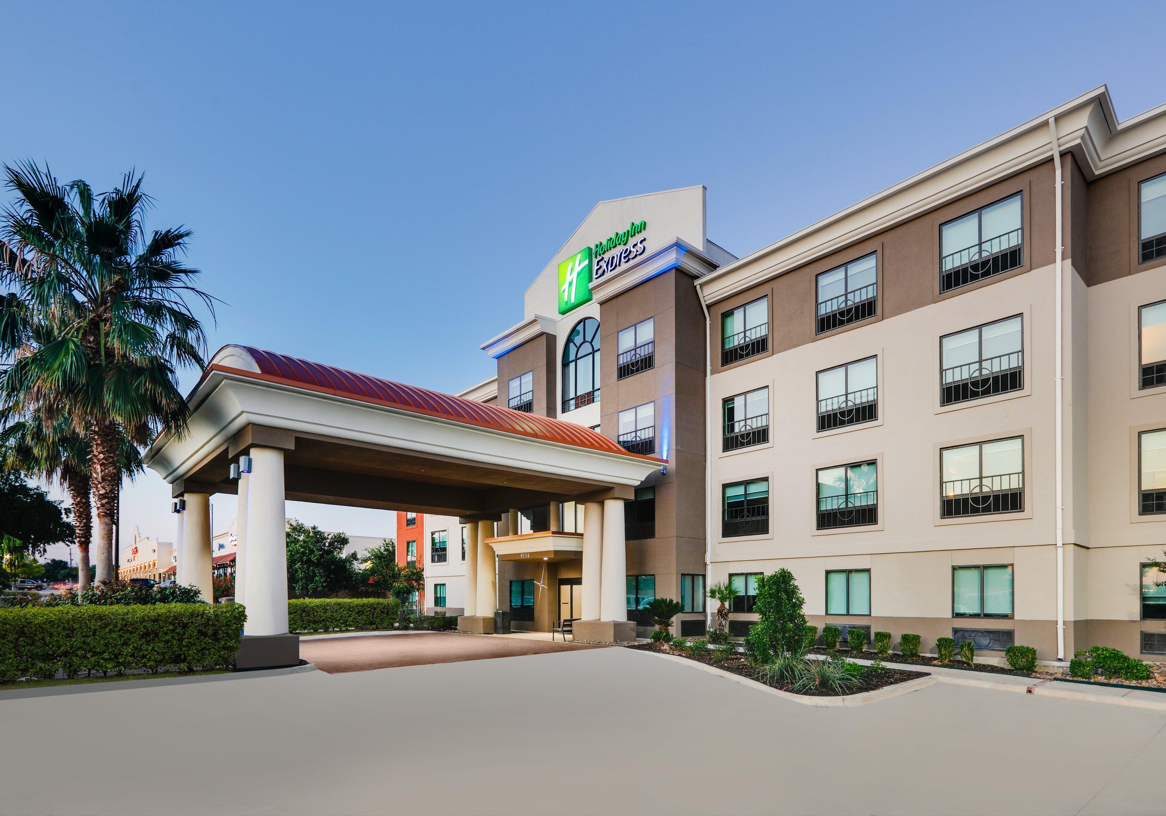 Holiday Inn Express & Suites San Antonio Nw Near Seaworld By Ihg Extérieur photo