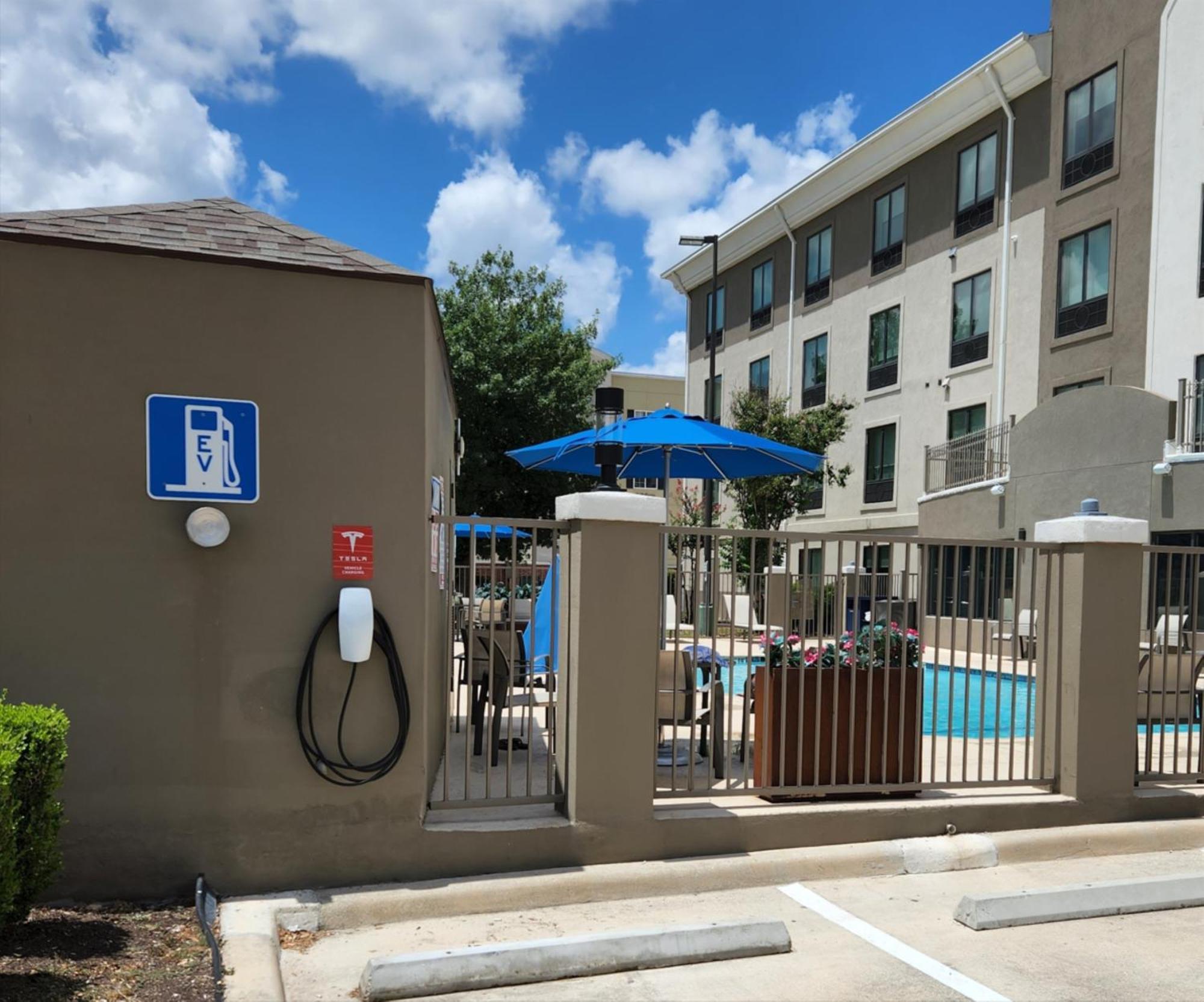 Holiday Inn Express & Suites San Antonio Nw Near Seaworld By Ihg Extérieur photo